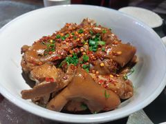 招牌猪脚-大碗厨 25年老字号 现炒湘菜(四季天地店)