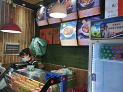 -内蒙焖面大盆骨餐馆(山大路店)