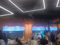 -邱芳粉店(迎宾大道旗舰店)