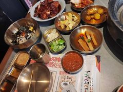 -草家酱蟹炭火烤肉店(珲春南路一店)