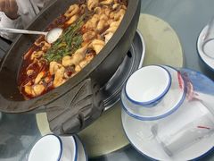 -都江堰石锅鱼