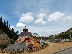 -彩色沙林风景区