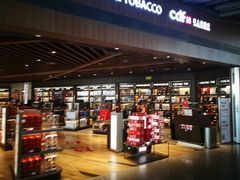 -日上免税店(三径路t3店)