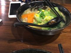 -陕味食族(西小口路店)