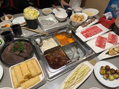 -海底捞火锅(宝龙广场夜宵主题店)