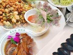 -美未居·老字号·地道顺德菜·桑拿鸡·鱼生(容桂店)