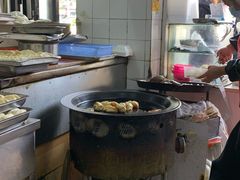 -黄阿姨锅贴大王(万航渡路店)