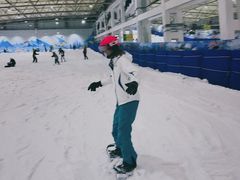 -乔波室内滑雪场