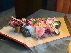 -铭牛烧肉·和牛海鲜自助(高新月牙湖店)