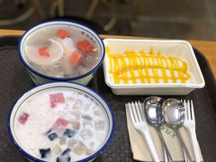 椰子水清补凉-文昌邓记清补凉(西沙路店)