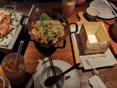 -绿茶餐厅(光谷世界城步行街店)