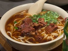 牛肉面-美国加州牛肉面(锦绣天第裕龙花园店)