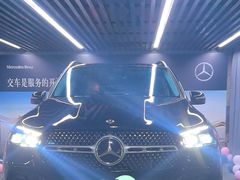 -上海星瀚奔驰4S店(红柳路店)