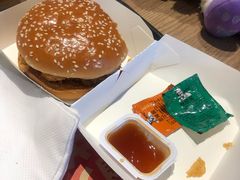 劲脆鸡腿堡S豆泥餐-肯德基(凉城联华店)