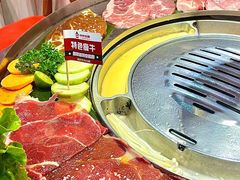 -哈哈碳都·牛肋条无限自助烤肉(台江万达店)