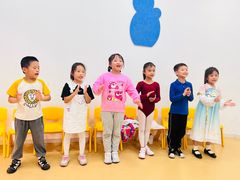 -蓝话筒·少儿成人演讲口才·主持朗诵·戏剧表演(大华第一坊店)