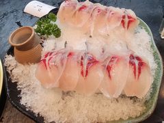 -得意咚瓜·顺德鱼生·冬瓜火锅(深圳首店)