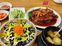 -喇喇排骨火锅·传统韩式脊骨汤(望京西园总店)
