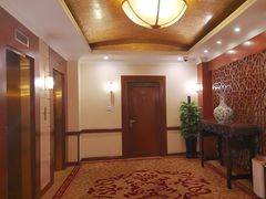 -上海国际饭店