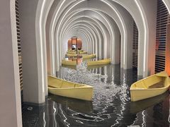 -涨巢·潮玩水疗局