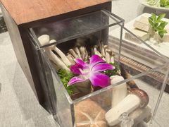 -左庭右院鲜牛肉火锅黑金店(陆家嘴中心店)