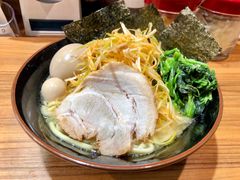 -横浜家系ラーメン壱角家(新宿アルタ裏店)