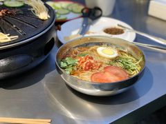 -张翻越·川渝冒菜·武汉黑鸭煲(城北万象城店)