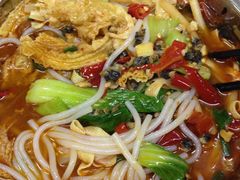 -红鼻子桂林米粉(金唐新光界店)
