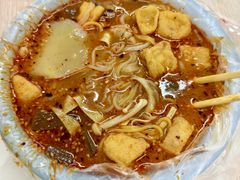 -老邮差酸辣粉麻辣烫(步行街店)