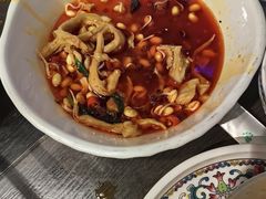-壹号院音乐餐厅•烤全羊•新疆菜(浐灞店)