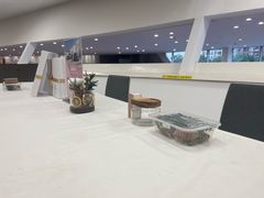 -深圳锦龙奥迪4S店(前海店)