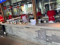 -亿诣蝎府炸酱面羊蝎子火锅(酷车小镇店)