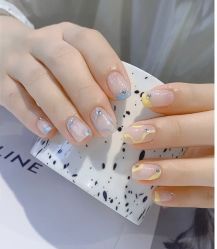 -悦指间美甲美睫