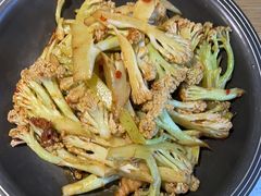 -蜜桃餐厅·伴山(绿宝广场店)