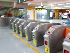 -阳澄湖中路(地铁站)