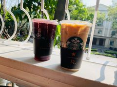 冰摇黑加仑-星巴克臻选(广州沙面店)