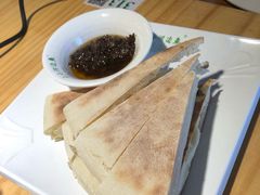 地锅馍-小小河边鱼(天润城店)