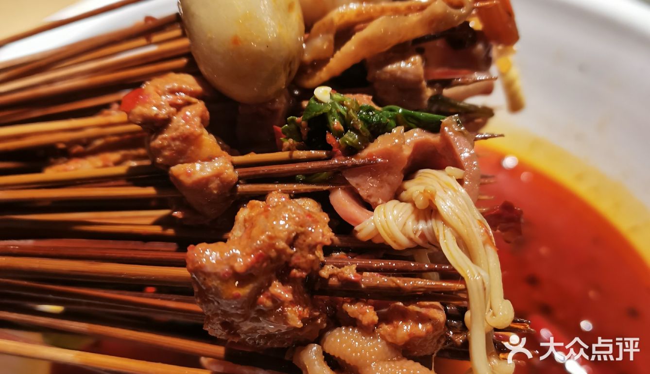 烫一把 | 人均118吃冷锅串串，你敢信？