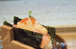 Nomura's Tokyo-Style Hand Roll Sushi