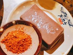 小龙坎牛奶鸭血-小龙坎火锅(全球总店)