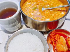 -梨花牛肉汤饭(仁恒伊势丹店)