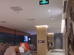 -裕龙汤泉