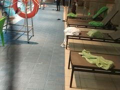 -苏州汇融广场假日酒店