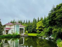 -上海怡沁园度假酒店