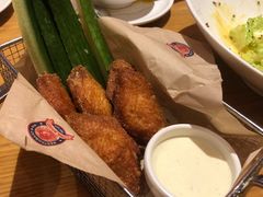 热辣香鸡翅-MR.ROCKY洛奇先生RESTAURANT&BAR(宝安壹方城店)