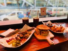 -Catch Bagel(芳草地店)