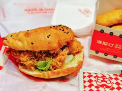 香辣鸡腿中国汉堡-塔斯汀中国汉堡(汽车站店)