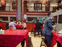 -侬佳蒸菜馆(听潮店)