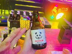 -喜鹊音乐酒馆(西街店)