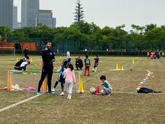 -Riverside河畔少儿足球培训(前滩店)